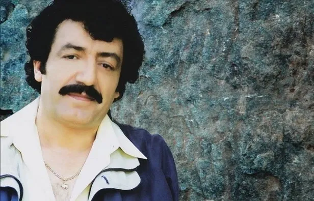 Müslüm Gürses 6. ölüm yıldönümünde saygıyla anılıyor! İşte Müslüm Gürses’in hayatı…-1