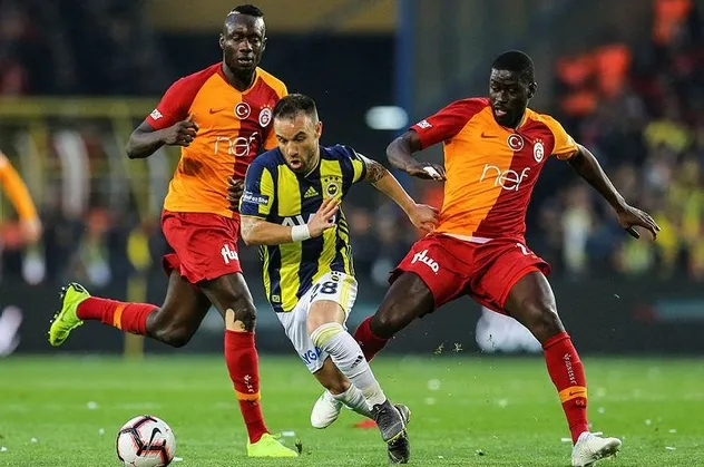 Galatasaray ve Fenerbahçe'ye PFDK şoku