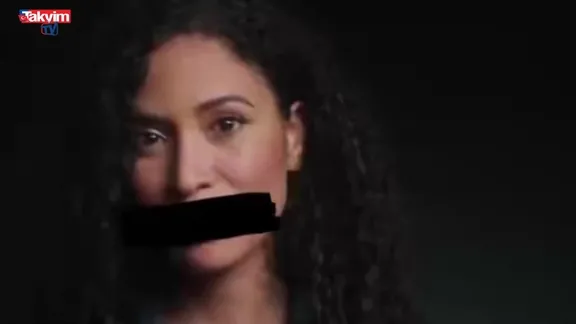 Super Bowl'da Epstein videosu!