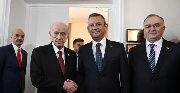 CHP Genel Başkanı Özgür Özel TBMM’de MHP Genel Başkanı Devlet Bahçeli’yi ziyaret etti
