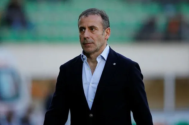 Son dakika: Fenerbahçe'den Abdullah Avcı açıklaması