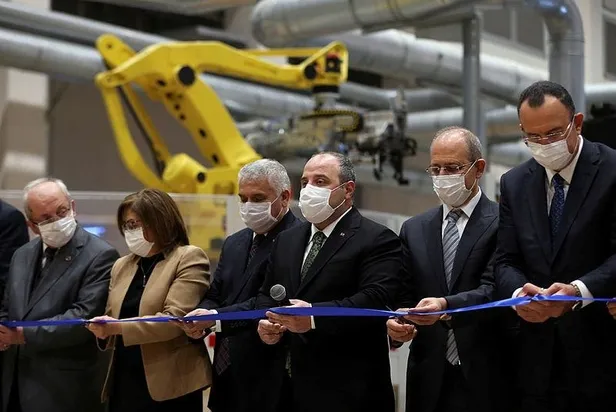 SON DAKİKA: Bakan Varank: Üçüncü çeyreğinde güçlü bir ekonomik büyüme göstereceğiz-3