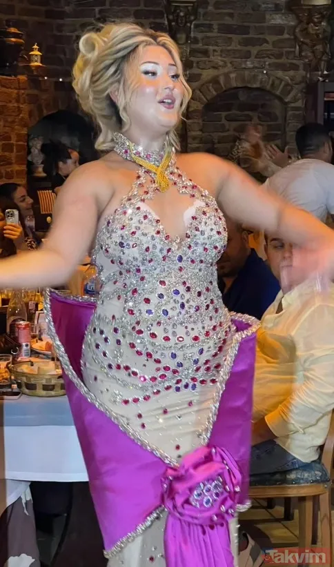 Gerçek Adı Murat Divandiler Olan Kobra Murat, Bu Kez 18 Yaşındaki Kızı Sergül'ün Söz Töreniyle Gündeme Geldi.