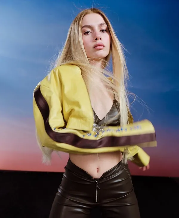 aleyna-tilki-hastanelik-oldu-hasta-yatagindan-paylasti-o-goruntu-hayranlarini-korkuttu-1631305928462.jpg Aleyna Tilki hastanelik oldu! Hasta yatağından paylaştı o görüntü hayranlarını korkuttu-3