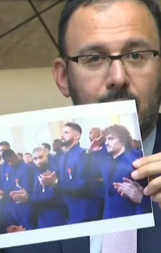 UEFA'nın soruşturma kararına Bakan Kasapoğlu'ndan fotoğraflı yanıt!