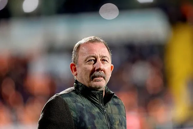 sergen-yalcin-sessizligini-bozdu-jorge-jesus-ve-arda-guler-aciklamasi-hangi-kuluplerden-teklif-aldi-1667334824397.jpeg Sergen Yalçın sessizliğini bozdu! Jorge Jesus ve Arda Güler açıklaması! Hangi kulüplerden teklif aldı?-9