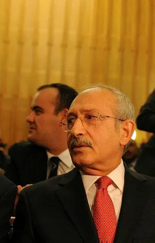 CHP'de İnce'yi destekleyen 9 başkan yolcu