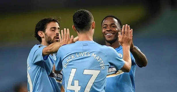 İngiltere Premier Lig'de Manchester City, Arsenal'i 3 golle geçti