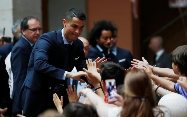 Cristiano Ronaldo yeniden Manchester United'a-4