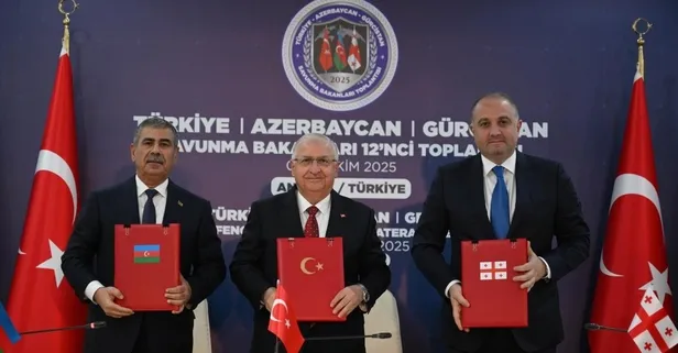 Üçlü Savunma Zirvesi Ankara’da! Türkiye-Azerbaycan-Gürcistan Savunma Bakanları ortak basın toplantısı düzenledi