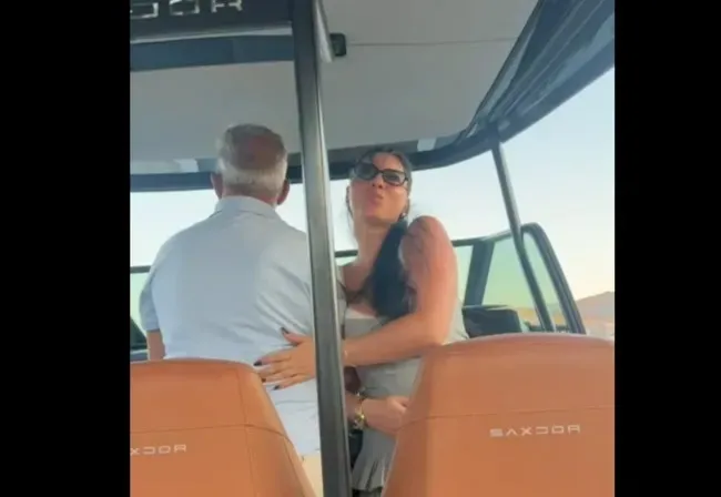 melisa-gadis-anlatti-rana-almira-cakmak-patlatti-yat-videosundaki-isim-chpli-cetin-osman-budak-1770985254174.jpeg Melisa Gadiş anlattı Rana Almira Çakmak patlattı: Yat videosundaki isim CHP’li Çetin Osman Budak-2