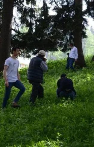 Artvin'de gök taşı bulduğunu iddia ettiler, duyunca hemen araziye koştular!