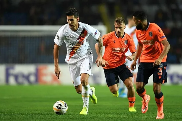 basaksehir-0-3-roma-mac-sonucu-1574972055470.jpeg Başakşehir 0-3 Roma | MAÇ SONUCU-2