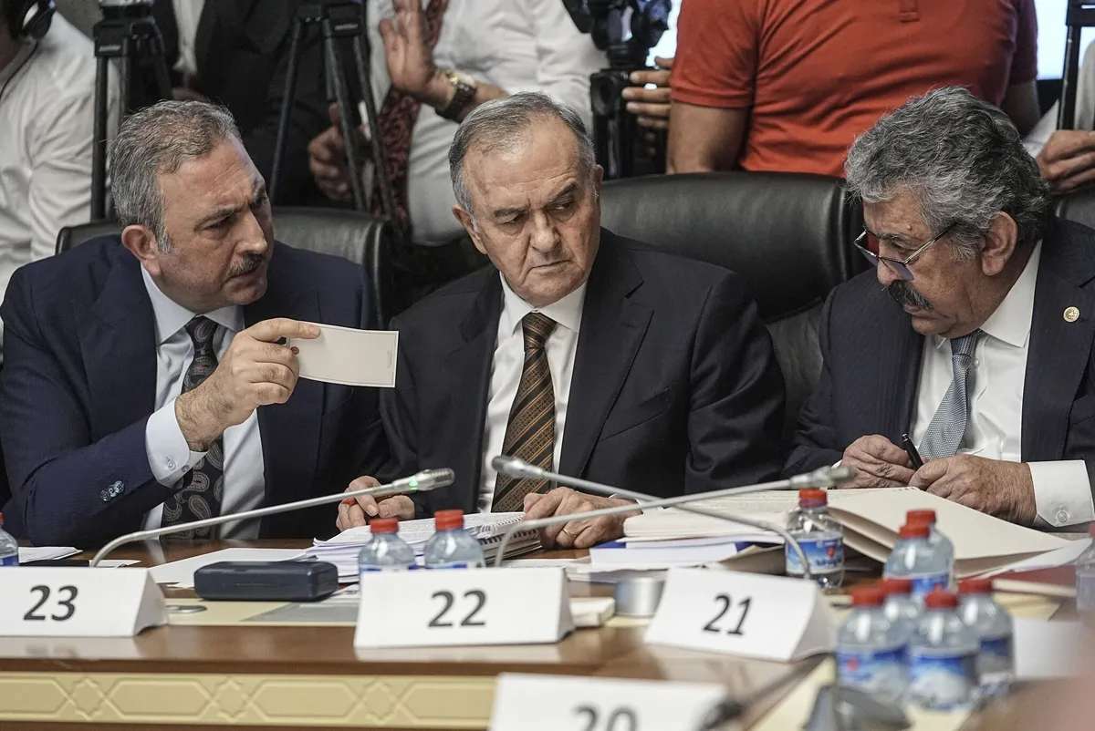 Terörsüz Türkiye’nin şafağı! Komisyonda Çerçeve Yasa teklifinin maddelerine geçildi: İP ve Yeni Parti'den provokasyon-3