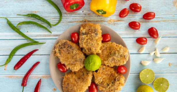 Orijinal, en kolay kadınbudu köfte nasıl yapılır? Gelinim Mutfakta KADINBUDU KÖFTE TARİFİ! Yemeye doyamayacaksınız...