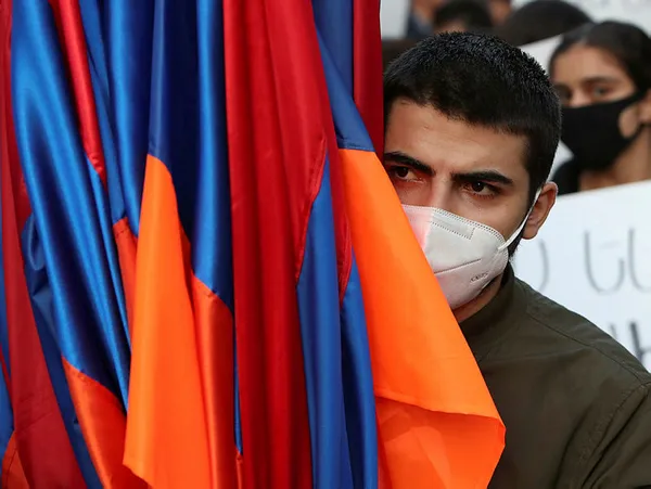 ermenistan-basbakani-nikol-pasinyan-azerbaycan-istihbaratiyla-calismis-1605542436234.jpg Ermenistan Başbakanı Nikol Paşinyan Azerbaycan istihbaratıyla çalışmış-5