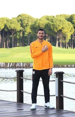 Galatasaray'dan Ozan Kabak'a teşekkür mesajı