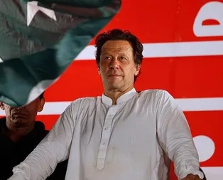 Son dakika: Pakistan Başbakanından Keşmir konusunda sert çıkış