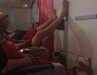 Uçakta iğrenç olay şoke etti! Görenler şaştı kaldı...