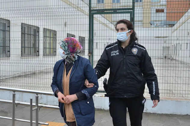 Adana’da 'Şirinler' çetesine baskın