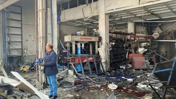 Son dakika: Diyarbakır'da sanayi sitesinde büyük patlama: 15 yaralı! İşte patlama anı-4