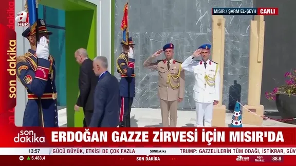 Başkan Erdoğan'ı Sisi karşıladı
