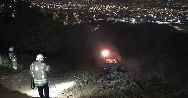 Ataşehir’de korkutan patlama! Ekipler olay yerinde küle dönen lüks araçla karşılaştı