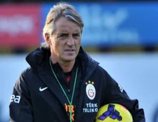 Mancini listeyi verdi!..
