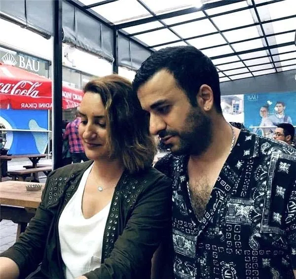 hasan-can-kaya-kimdir-hasan-can-kayanin-sevgilisi-sultan-san-kimdir-ne-is-yapiyor-hasan-can-kaya-sultan-san-ayrildi-mi-1635853678225.jpg Hasan Can Kaya kimdir? Hasan Can Kaya'nın sevgilisi Sultan San kimdir, ne iş yapıyor? Hasan Can Kaya Sultan San ayrıldı mı?-4