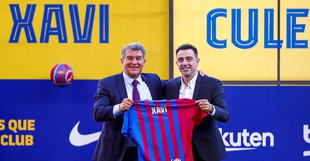 Barcelona'da Xavi Hernandez dönemi başlıyor! Efsane, evine geri döndü
