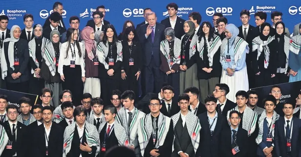 Başkan Erdoğan: "Bölgemizde sıkıntı varken biz huzurlu olamayız"