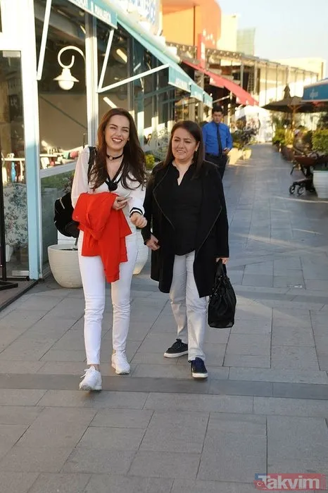 Şarkıcı Emrah ve oğlu Tayfun Engin Çolak arasında sular bir türlü durulmuyor 'Babam beni engelledi'! Survivor Tayfun... - 35