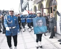 Usta oyuncu Haldun Dormen son yolculuğuna uğurlandı