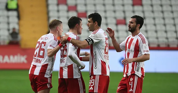 Akrepler galibiyeti hatırladı! Antalyaspor - Gençlerbirliği: 2-1 | MAÇ SONUCU