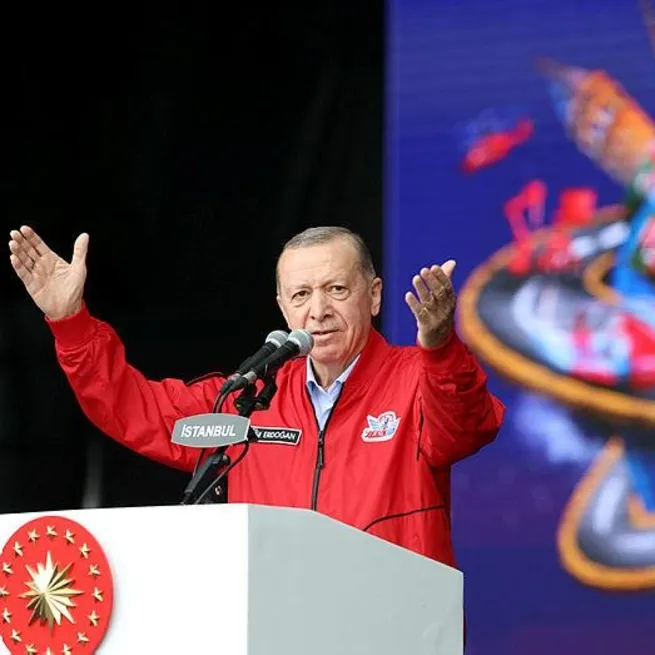 İstanbulda Başkan Erdoğan liderliğinde Yüzyılın Mitingi! Atatürk Havalimanını ABDye peşkeş çekme hayali kuran 7liye tarihi meydan okuma