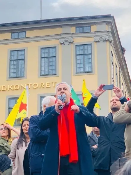 İsveç'in en büyük gazetesi Aftonbladet'ten skandal Türkiye çağrısı-1