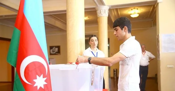 Azerbaycan sandık başında! İşgalden kurtarılan şehirlerde de oy kullanılıyor