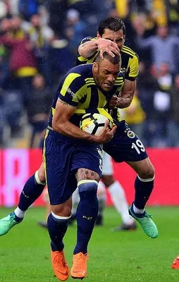 Fenerbahçe Bursaspor'u 2-1 mağlup etti