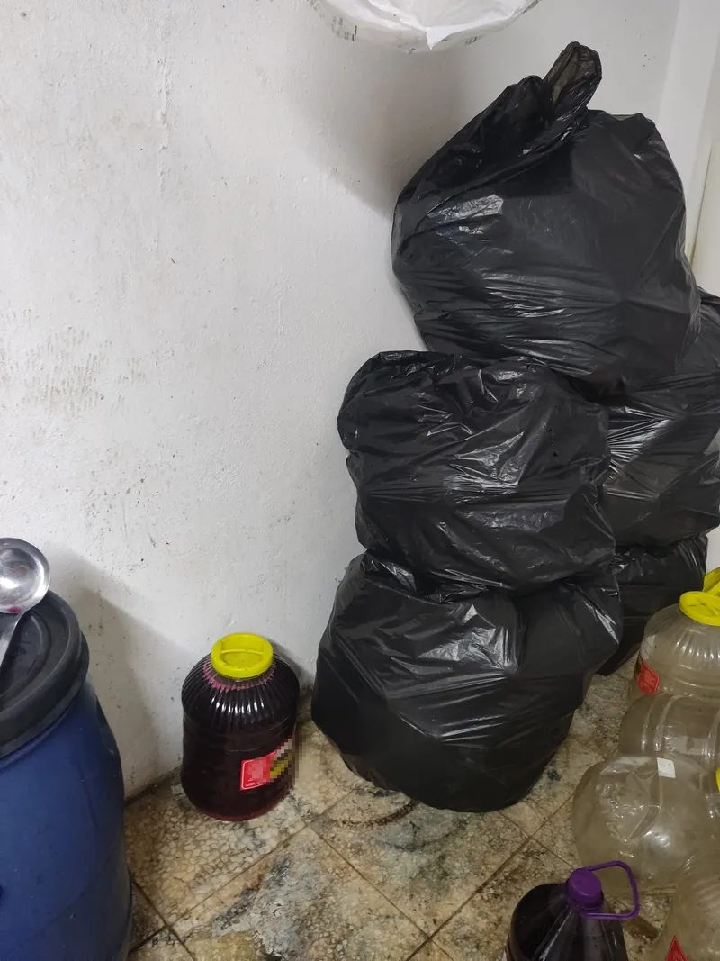 Zabıta ekipleri mühürledi (İHA)