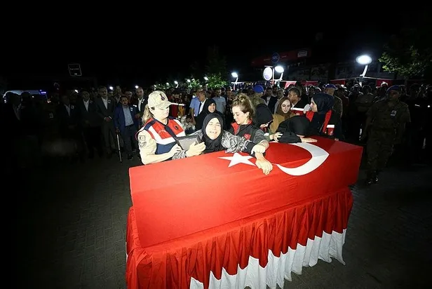 son-dakika-msbden-aci-haber-pence-simsek-harekati-bolgesinde-2-asker-sehit-oldu-1688957346985.jpeg Son dakika: MSB'den acı haber! Pençe-Şimşek Harekatı bölgesinde 2 asker şehit oldu-10