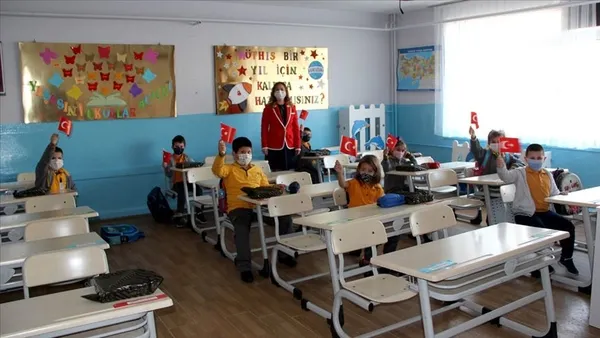 Milli Eğitim Bakanı Mahmut Özer'den flaş yüz yüze eğitim açıklaması: Lüksümüz yok!-1