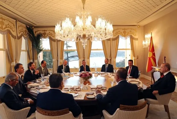 baskan-erdogan-makedonya-basbakani-zaevi-kabul-etti-1622916541375.jpg