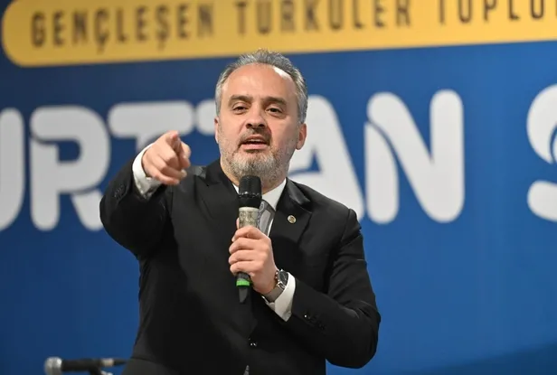 Yurdun ünlüleri, yurtta kalan gençlerle buluşuyor-4