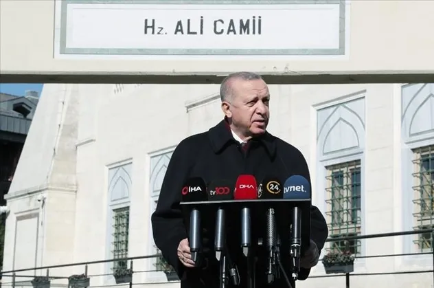 Başkan Erdoğan, cuma namazını Hazreti Ali Camisi'nde kıldı