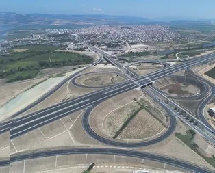 Başkan Erdoğan İstanbul-İzmir arasını 3.5 saate düşüren otoyolun açılışını yaptı: Tarih yazdık