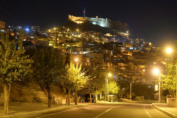 son-dakika-sokaga-cikma-kisitlamasi-basladi-saat-kaca-kadar-surecek-hangi-isletmeler-acik-olacak-iste-tum-ayritinlar-1606664142783.jpg Son dakika: Sokağa çıkma kısıtlaması başladı! Saat kaça kadar sürecek? Hangi işletmeler açık olacak? İşte tüm ayrıntınlar-8