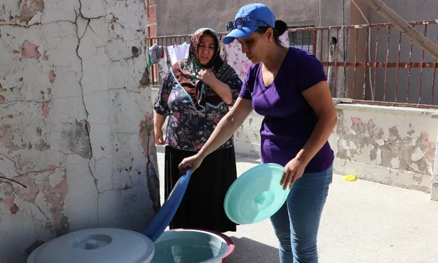 İşte HDP belediyeciliği! Su nöbeti tutuyorlar-3