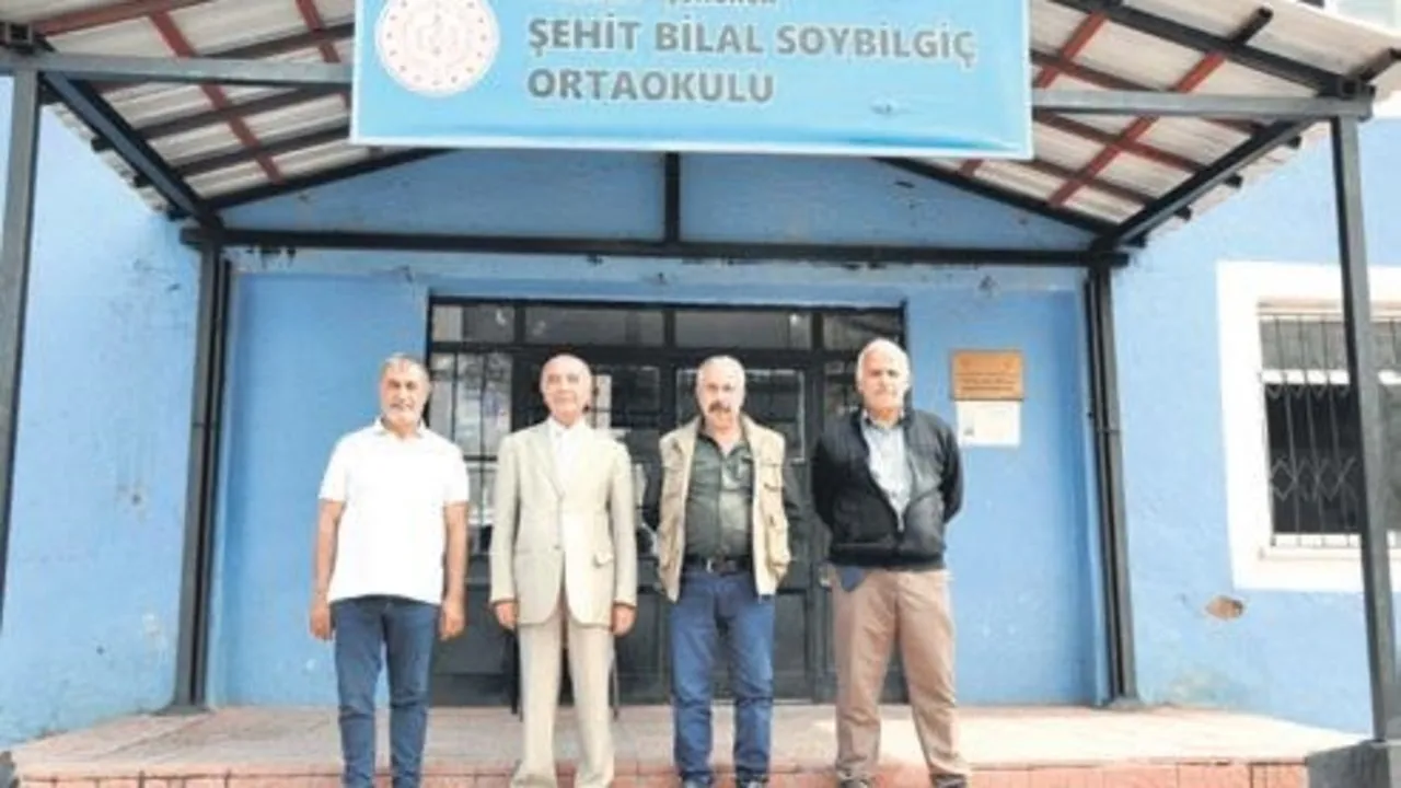 ’Tarih’ini unutmadı