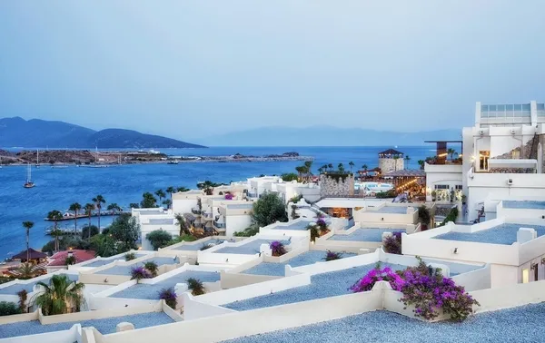 Pandemiyle birlikte Bodrum'da emlak fiyatları katlandı: Fiyatlar Çağla Şıkel'i de kaçırdı-2