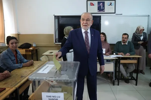 Türkiye sandık başında! Başkan Recep Tayyip Erdoğan oyunu kullandı-21